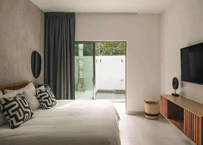 Large 6br With Pool Aldea Zama