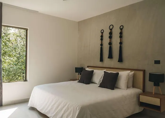 Large 6br With Pool Aldea Zama *