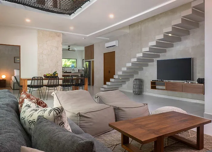 Large 6br With Pool Aldea Zama *
